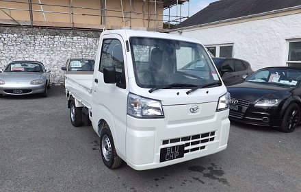 NEW Pickup. Special order from Japan 2WD or 4WD, Manual or Automatic