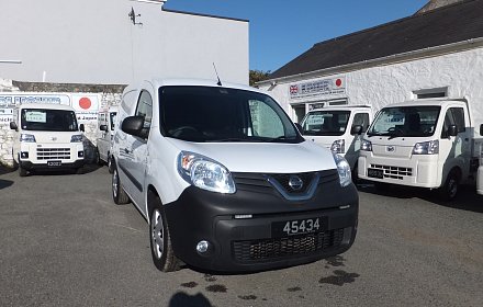 Great small van, excellent condition