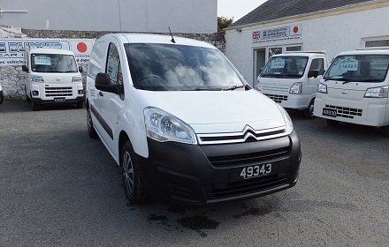 3 seat van. Price includes full service and cambelt