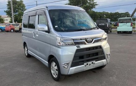 Available by special order 2018-2021 model. Two rear ISOFIX points