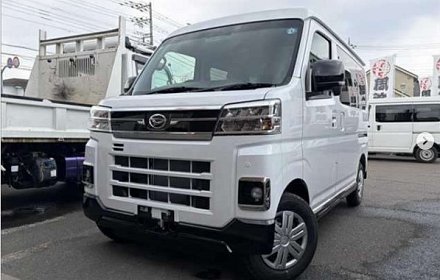 Currently in transit from Japan, NEW top of the range model