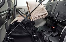 img-luggage-06-01-8689.jpg